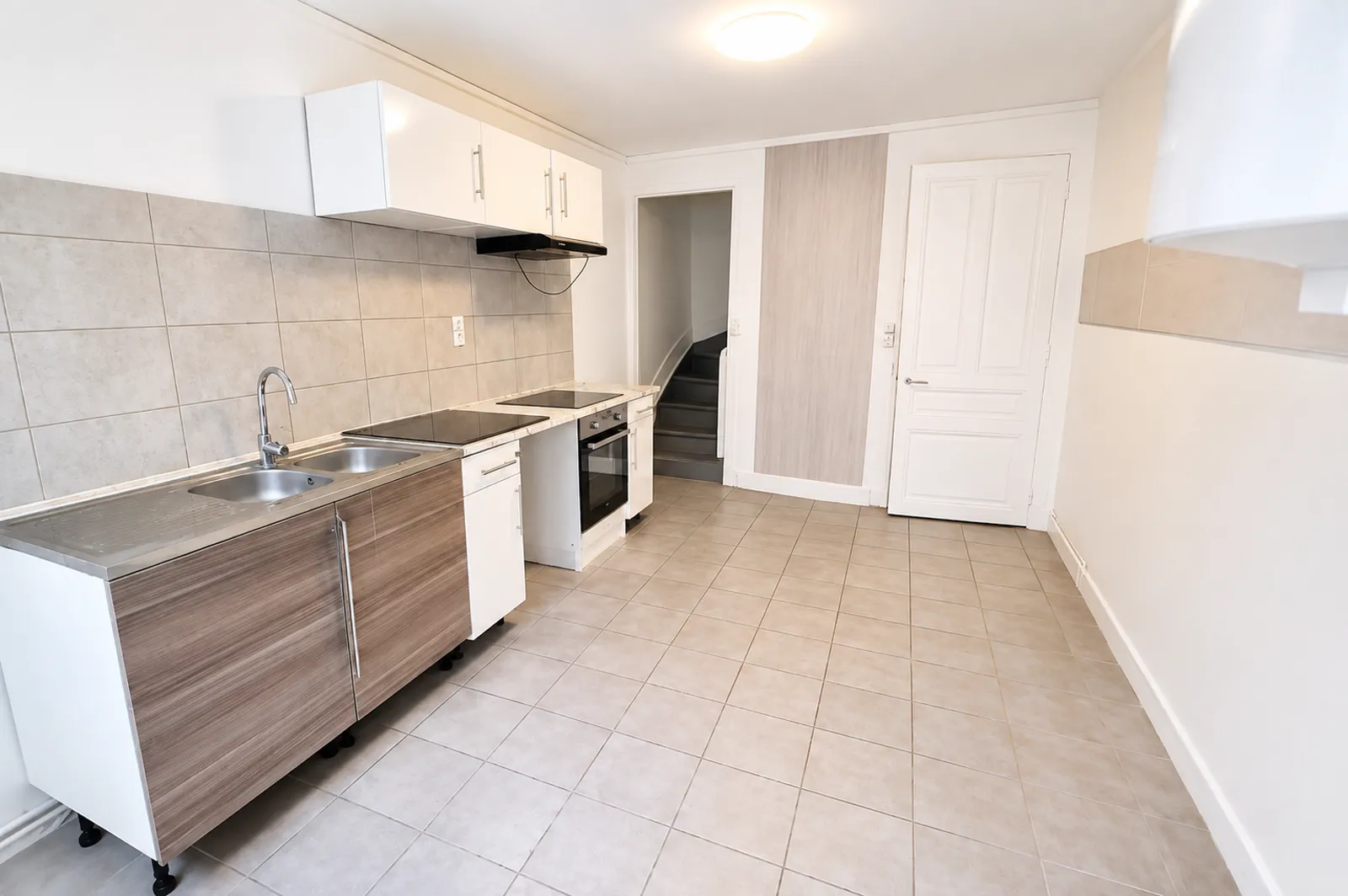 Maison de ville 85 m² – Sury-le-Comtal – 95 000 € – Rentabilité nette d'environ 9 %