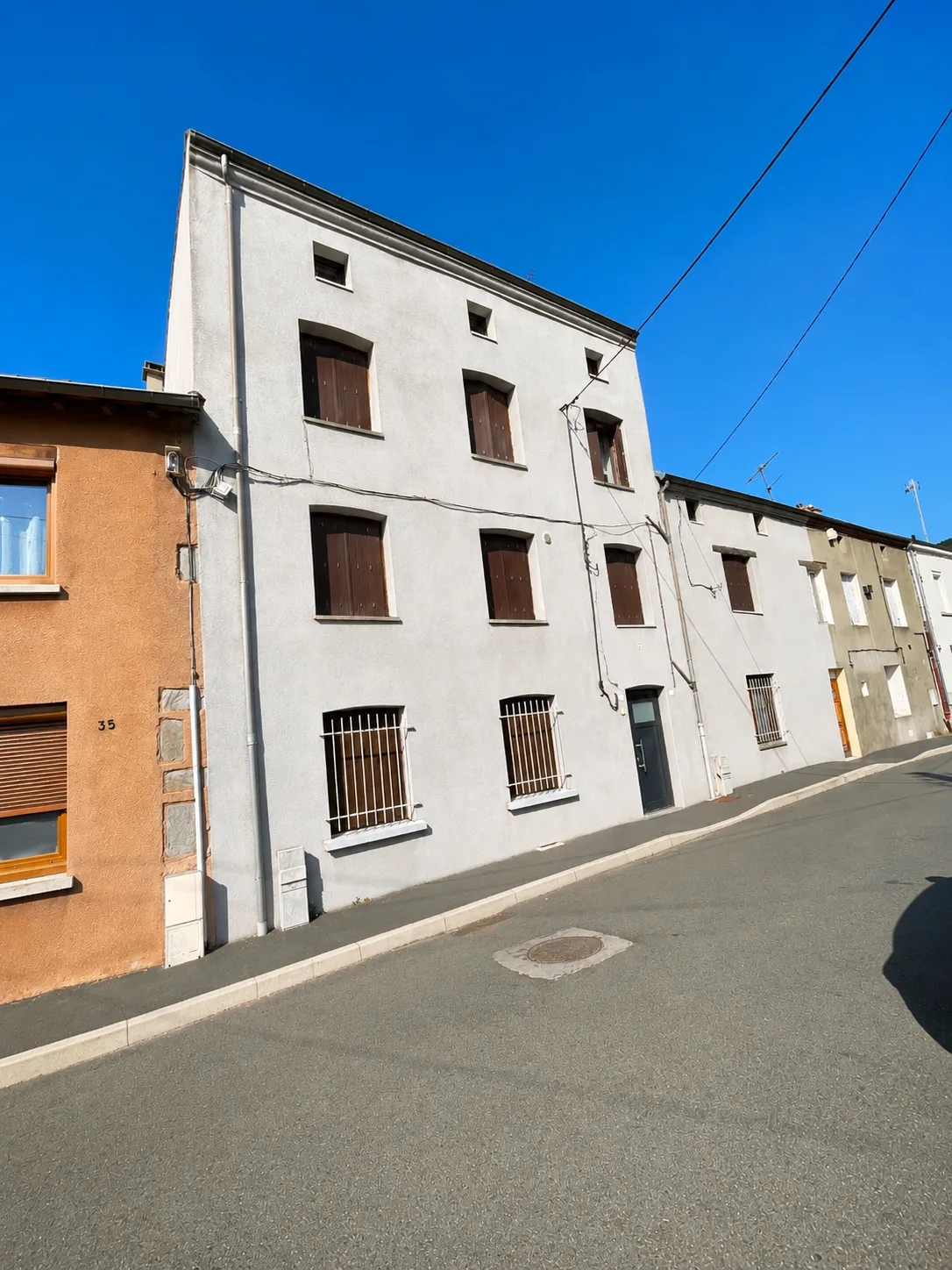Immeuble de rapport 4 appartements meublés — 176 m² — Saint-Étienne